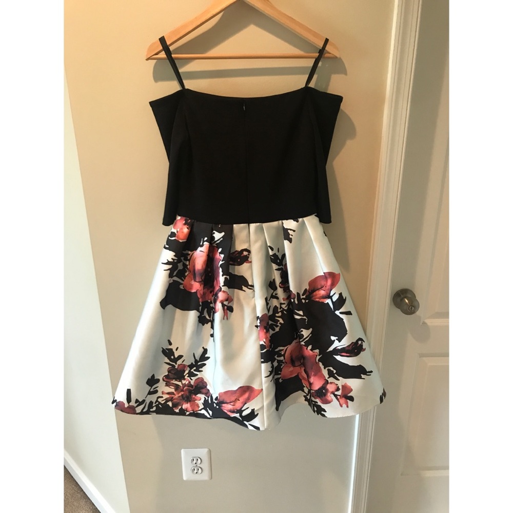 NWT Betsy &Adam Off-The-Shoulder Fit & Flare Dress - Picture 6 of 7